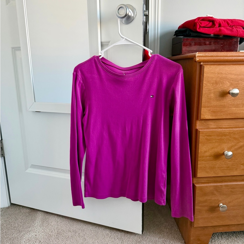 Tommy Hilfiger long sleeve tee
